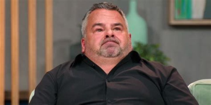 '90 Day Fiancé' Star Hires Divorce Lawyer