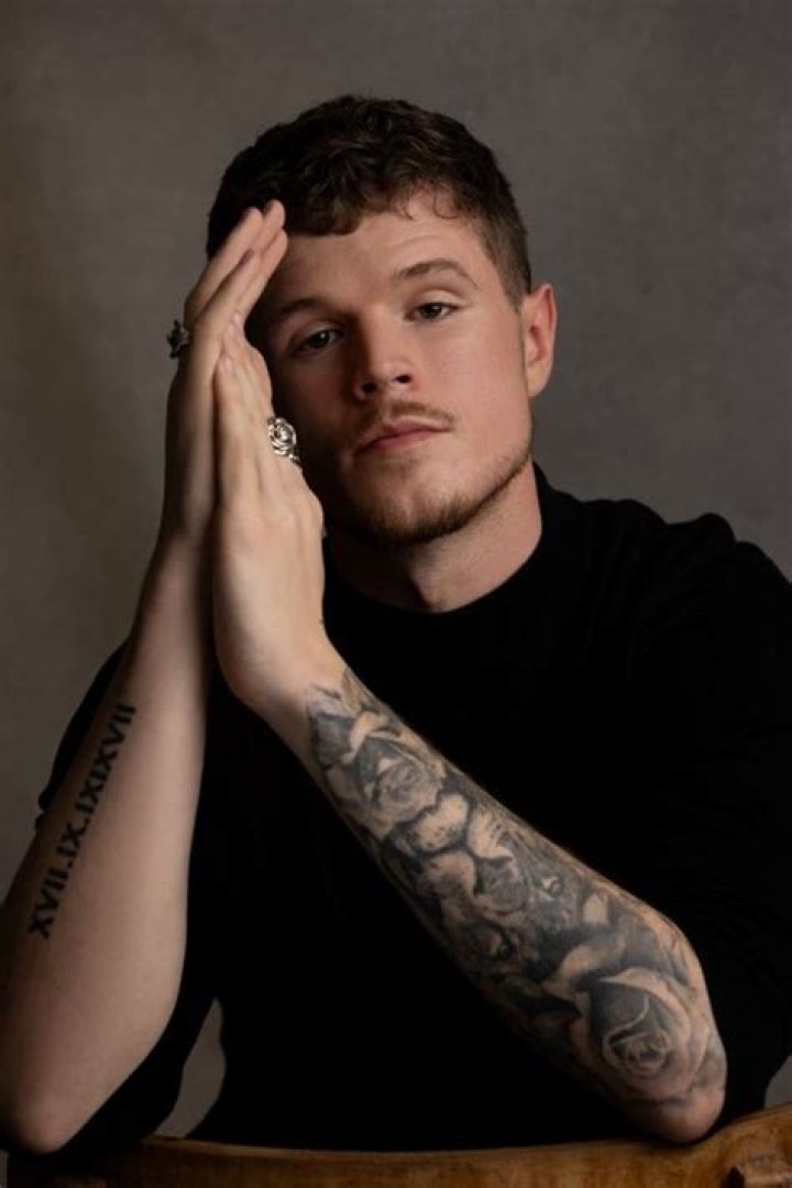 Aaron Bryan Bio (Wiki) 