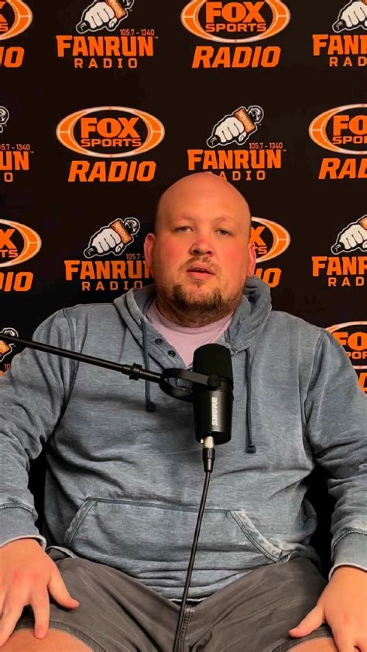 Aaron Carter is Going to be a Father!