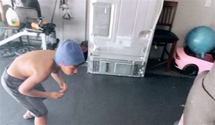 Abdul Razak Alhassan Wife, UFC Married Life And Kids