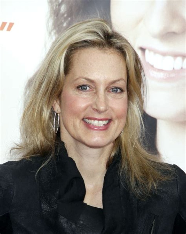 Alexandra Wentworth - Age, Family, Bio