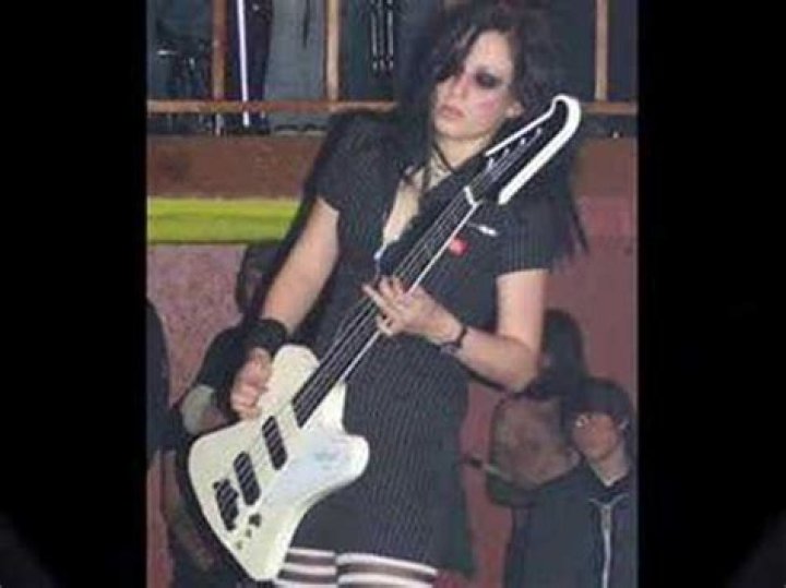 Alicia Way - Age, Family, Bio