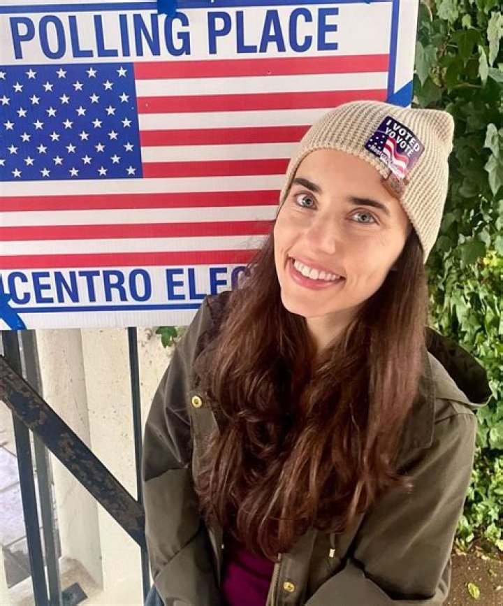 Alix Angelis Bio (Wiki) 