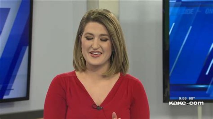 Let's Talk About Alyson Acklin Net Worth, Husband, and Bio