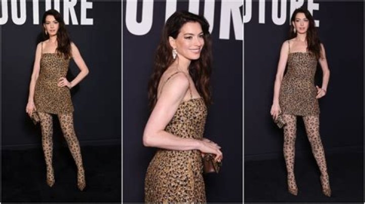Anne Hathaway devastated after she flashed the paparazzi: deliberate or mistake? (sfw)