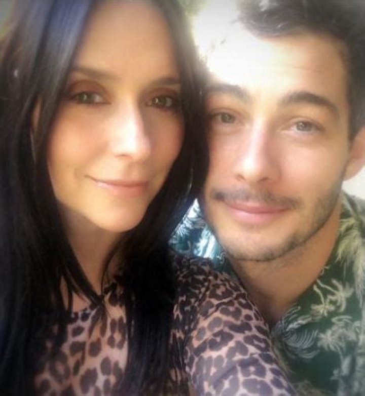 Atticus James Hallisay- Meet Youngest Or Single Son Of Jennifer Love Hewitt and Brian Hallisay