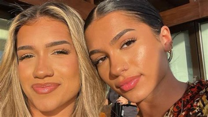 Azra Mian - Age, Family, Bio