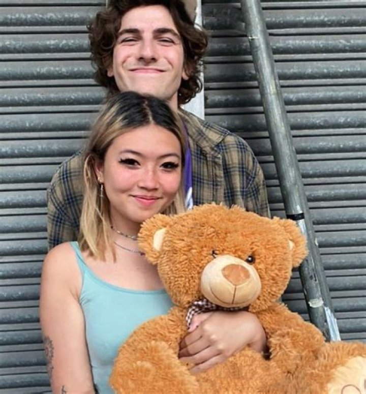 Beabadoobee Boyfriend Soren Harrison Is The Inspiration Behind Many Of Her Songs