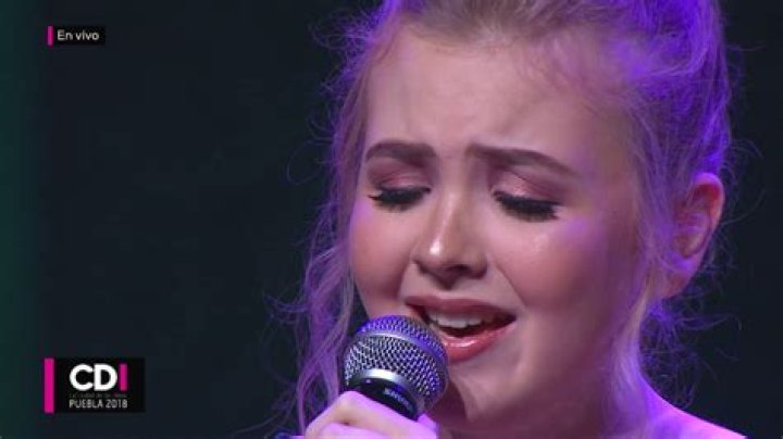 Beau Dermott - Age, Family, Bio