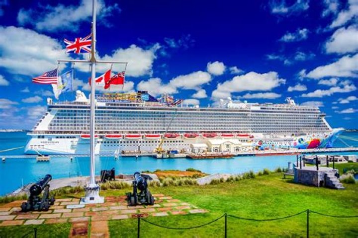 Bermuda Cruises: Award-Winning Cruises to Bermuda
