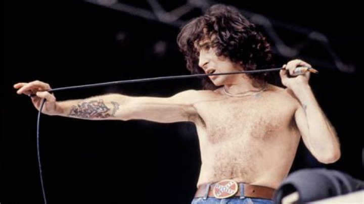 Bon Scott - Trivia, Family, Bio