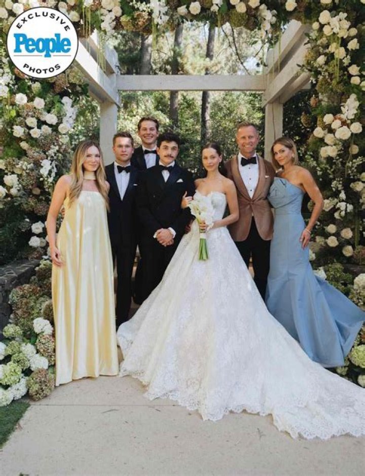 Bradley Steven Perry Pets - Celebrity Pets