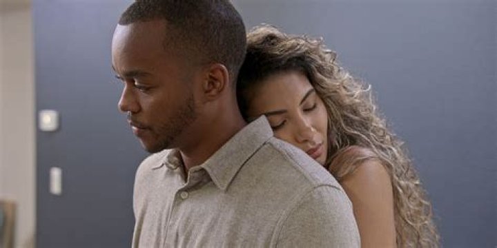 Broken Up 'Love Is Blind' Couple Back Together!