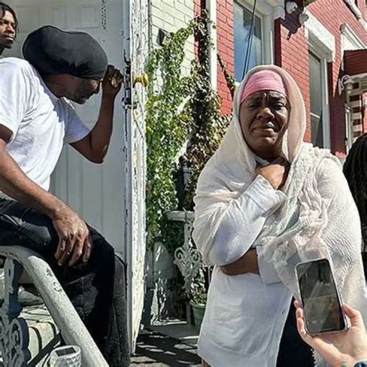 
Brooklyn Teenager, Shayma Roman, 17, Was shot and killed By a Stray Gunshot 