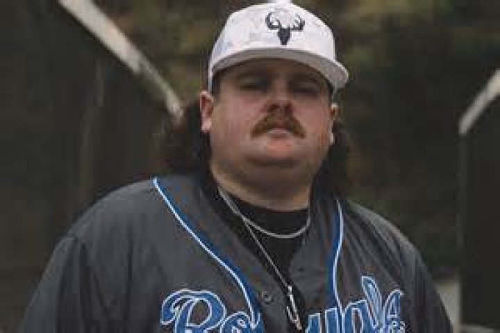 Bryan Andrews - Age, Family, Bio