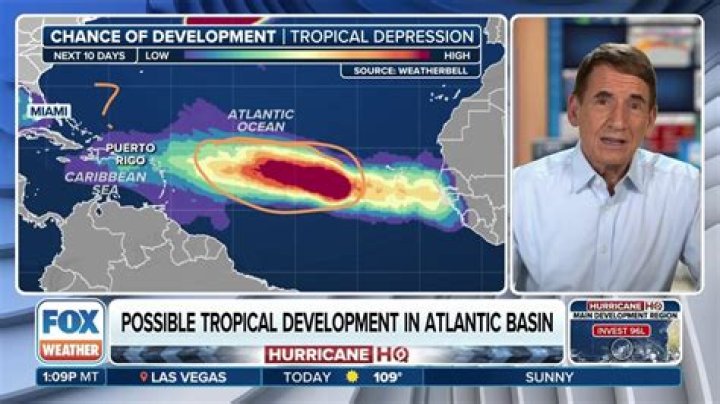 Bryan Norcross Bio, Career, Married, Wife, Children, Net Worth