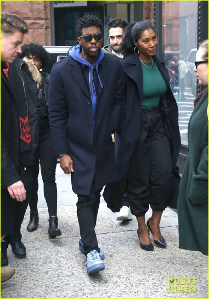 Late Chadwick Boseman’s Relationship With His Wife Taylor Simone. Couple Married On A Private Ceremony!