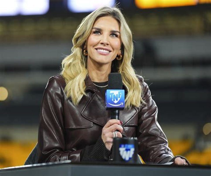 Charissa Thompson Net Worth - Wiki, Age, Weight and Height, Relationships, Family, and More