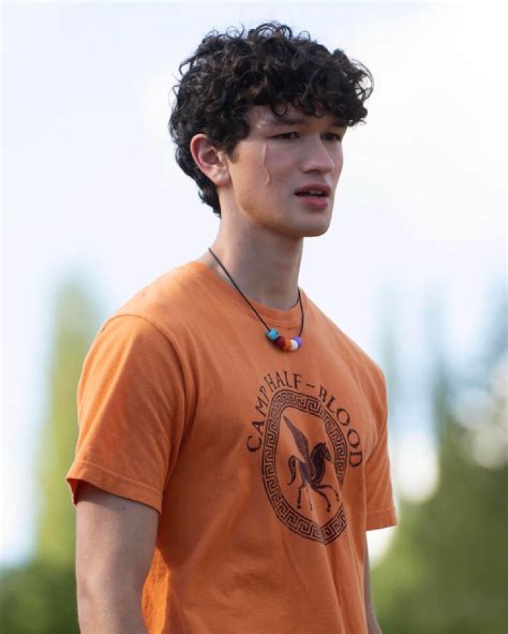 Charlie Bushnell - Age, Family, Bio