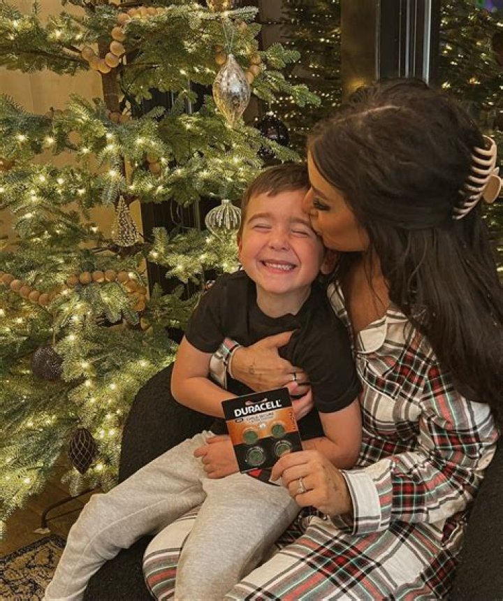 Chelsea Houska Officially Quits Teen Mom 2: Read Her Statement