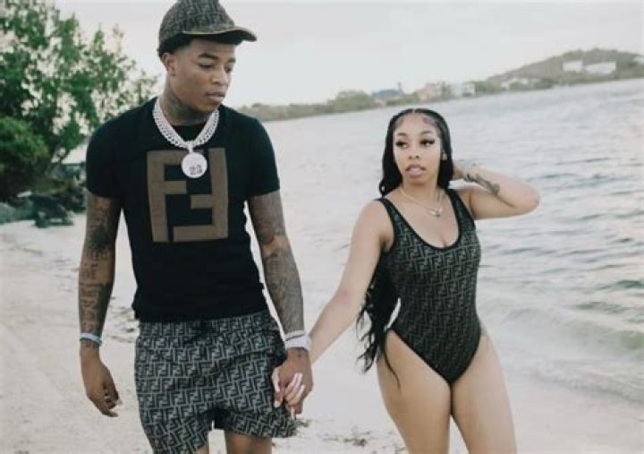 Chloe Glass - Age, Family, Bio