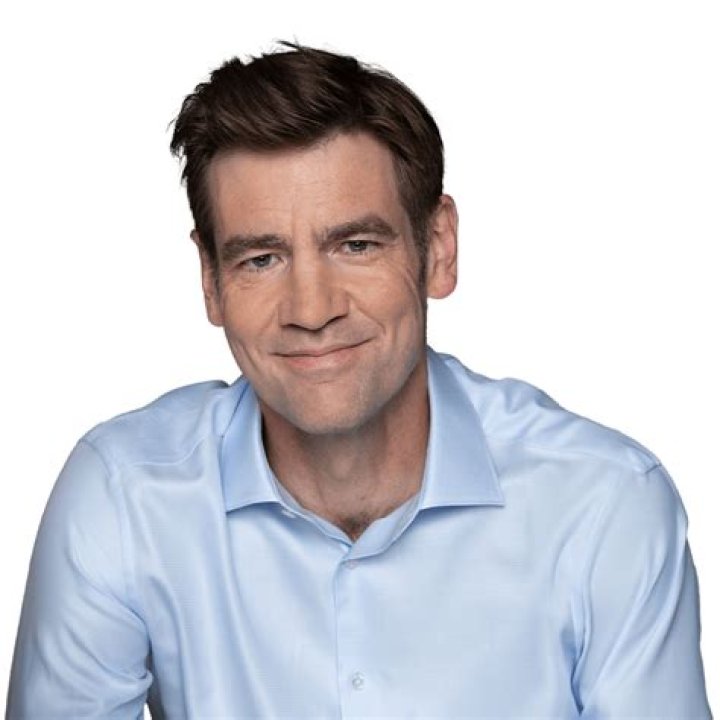 Chris Dixon - Age, Family, Bio