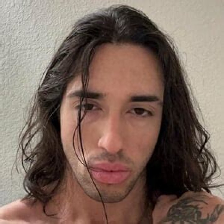 Christoper ProfessionalWeakGuy - Trivia, Family, Bio