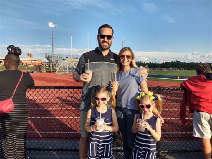 
Coach Luke Murray Wife Kara Cassidy and Family Legacy 