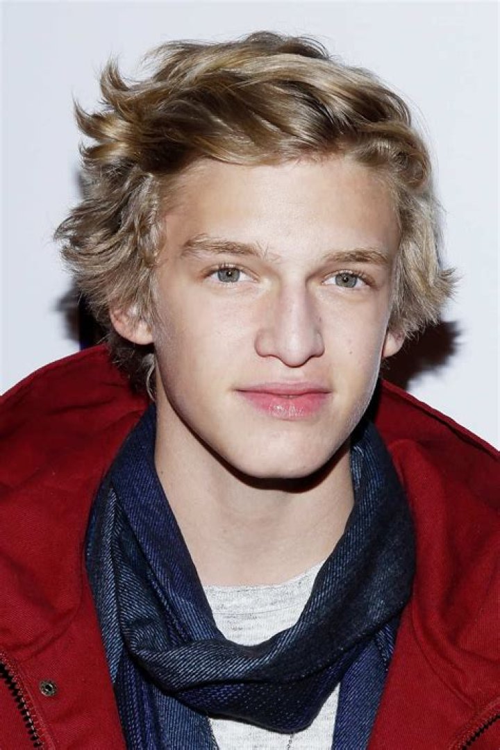 Who is the Forme Boyfriend Of Miley Cyrus, Cody Simpson Dating? Know His Girlfriend and His Net Worth