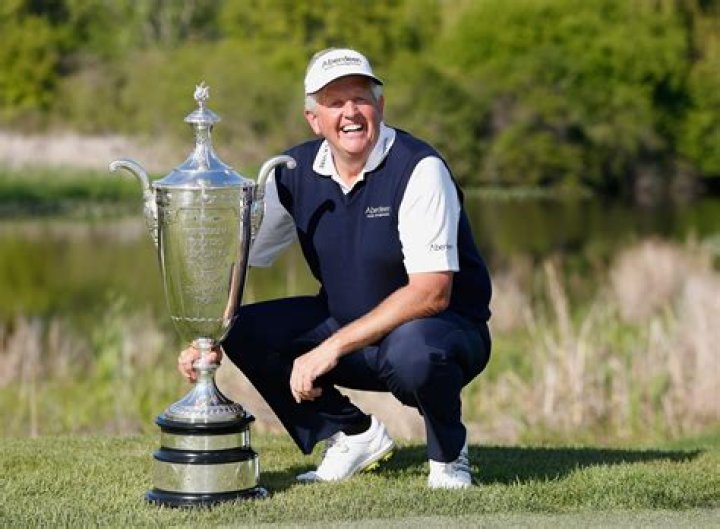 Colin Montgomerie Net Worth - Wiki, Age, Weight and Height, Relationships, Family, and More