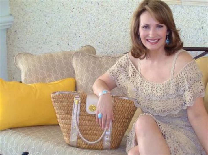 Colleen Lopez Bio (Wiki) 