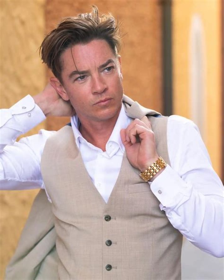 Craig Horner Bio (Wiki) 