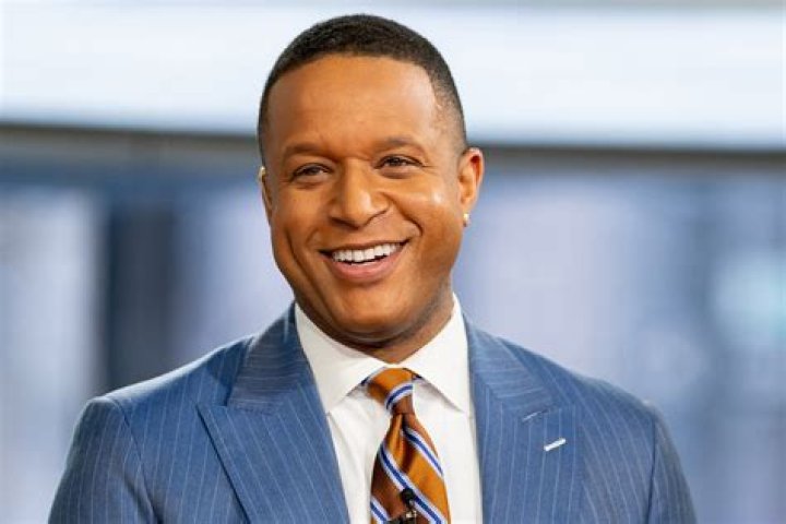 Craig Melvin is a happily married man and father of two children shared with wife, Lindsay Czarniak.