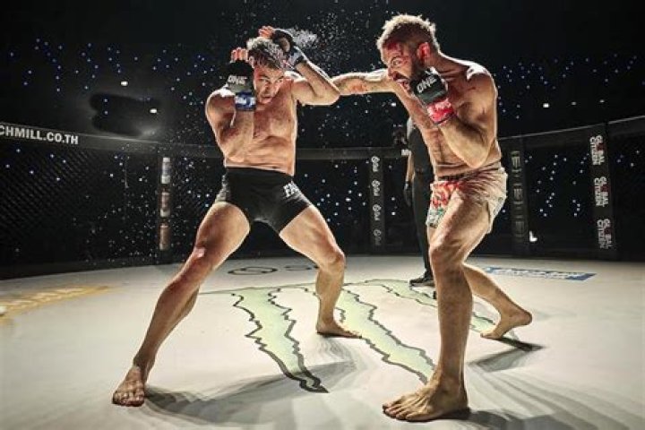 Daniel MacPherson Net Worth - Wiki, Age, Weight and Height, Relationships, Family, and More