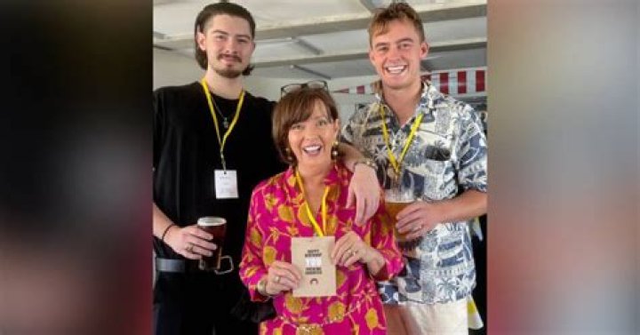 Danni Menzies Wikipedia And Age: Husband And Net Worth