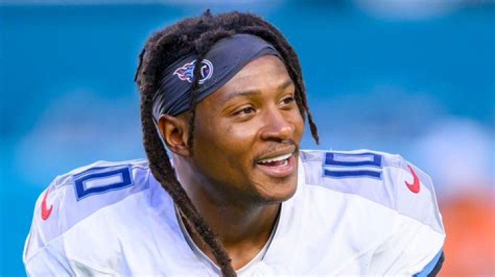 DeAndre Hopkins Net Worth - Wiki, Age, Weight and Height, Relationships, Family, and More