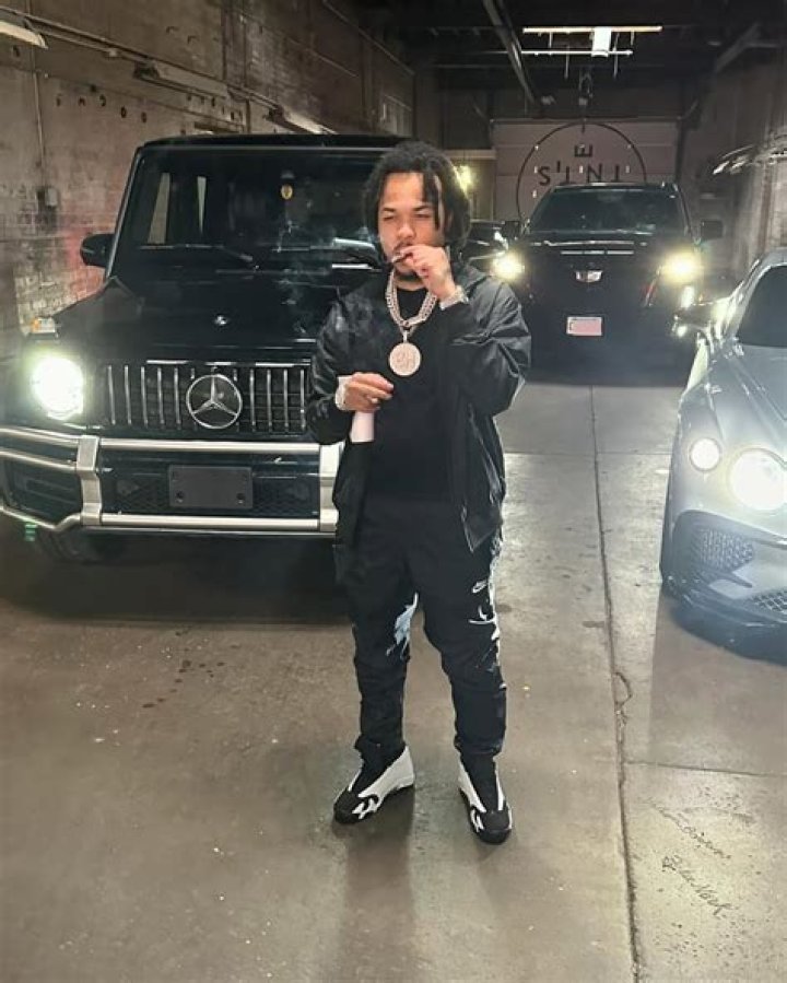 Rappers Born December 27 | Famous Birthdays