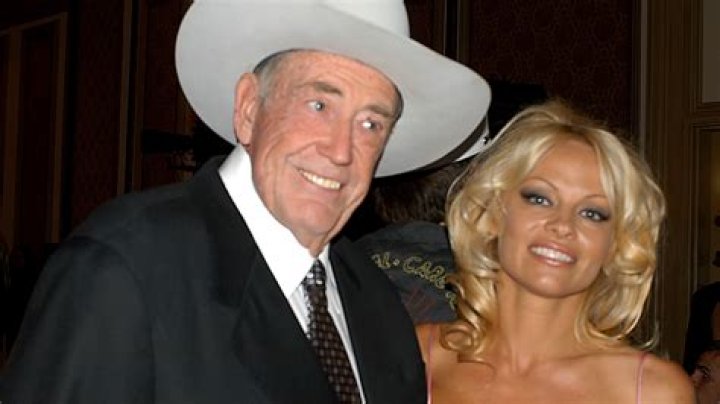 Dewey Tomko Net Worth - Wiki, Age, Weight and Height, Relationships, Family, and More