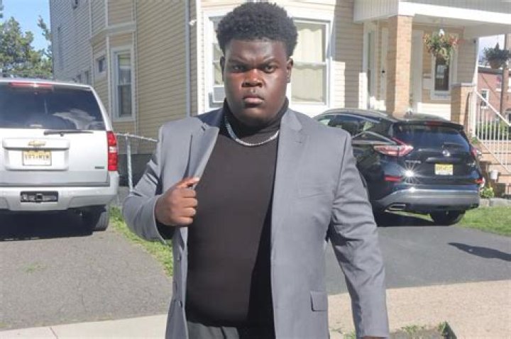 Dieunerst Collin - Age, Family, Bio