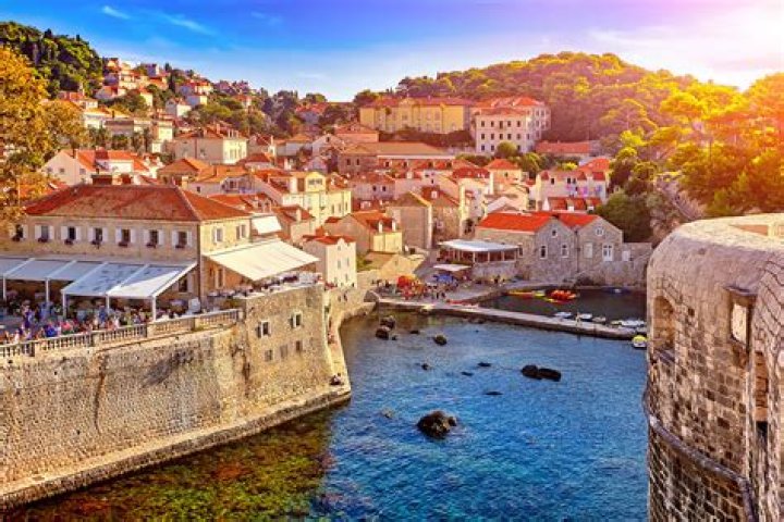 Dubrovnik Cruise: Discover Cruises to Dubrovnik Croatia