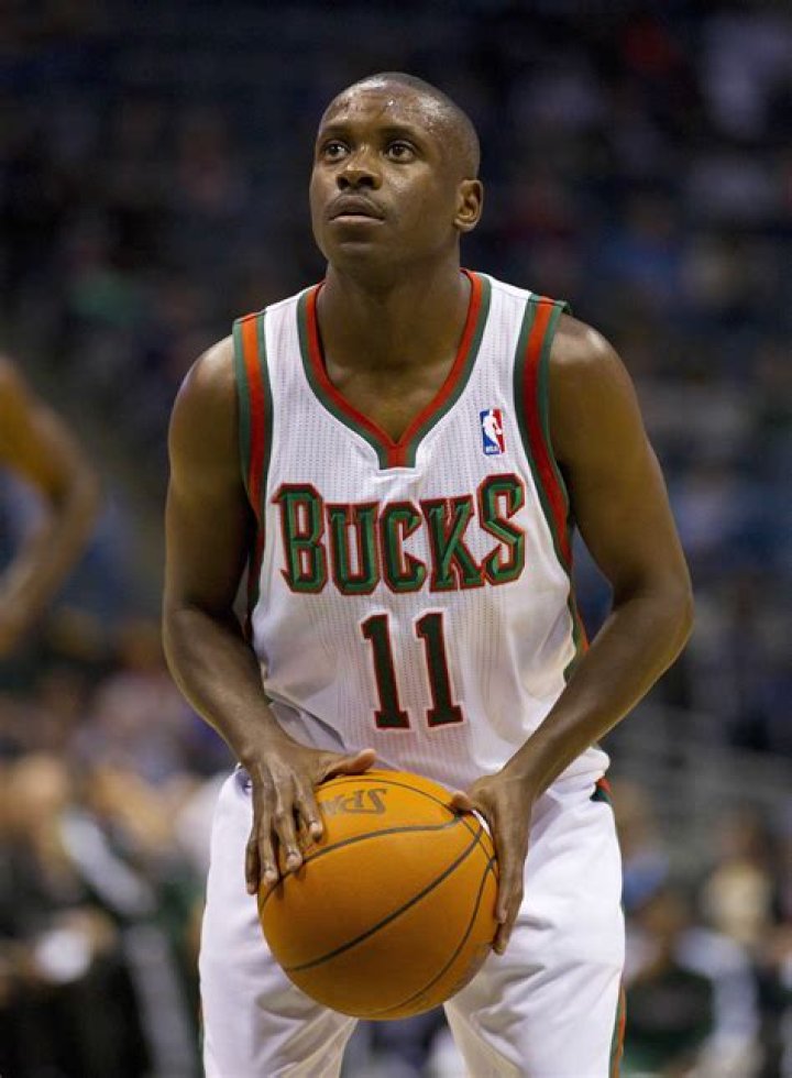 Earl Boykins Net Worth - Wiki, Age, Weight and Height, Relationships, Family, and More