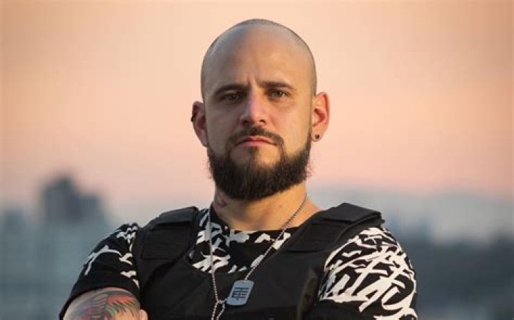 EL TEMACH - Trivia, Family, Bio