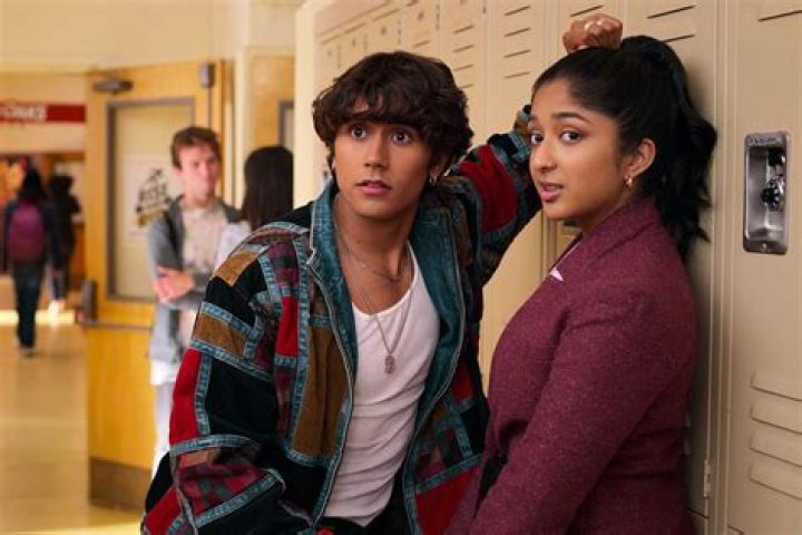 Does Eleanor go to college in Never Have I Ever season 4?