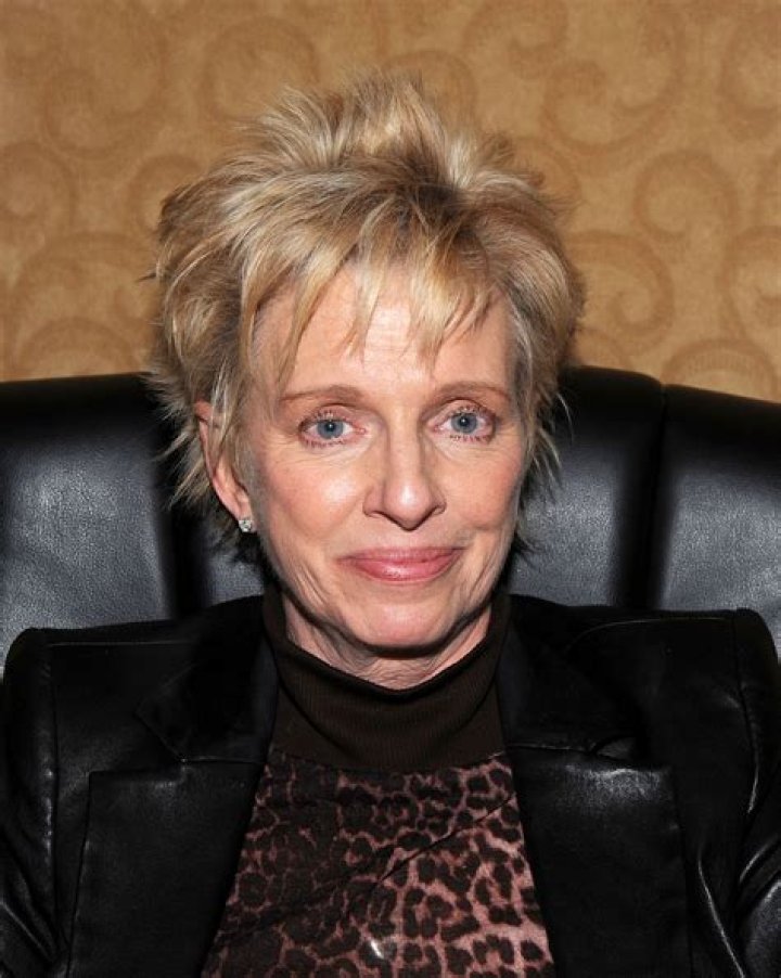Ellen Foley - Age, Family, Bio