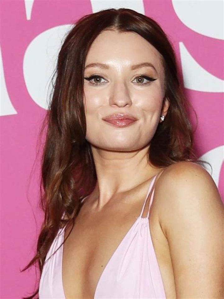 Emily Browning Net Worth - Wiki, Age, Weight and Height, Relationships, Family, and More