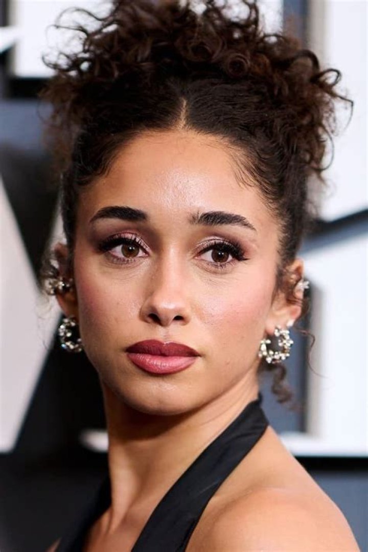 Eva Ruiz - Age, Family, Bio