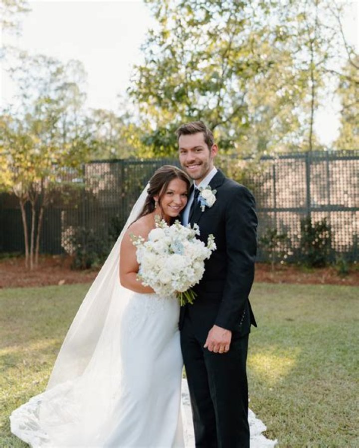 Farrah Abraham Posts Wedding Photos In Mexico?