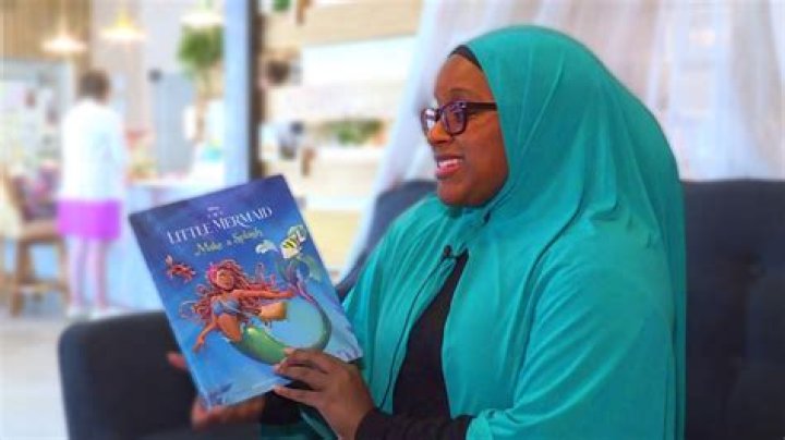 Authors Born February 24 | Famous Birthdays