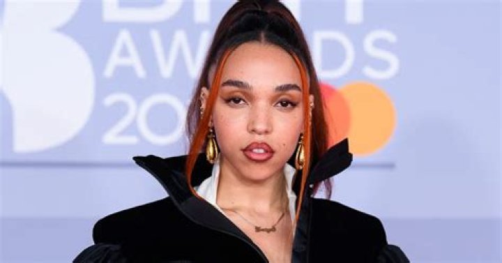 FKA Twigs Bio (Wiki) 