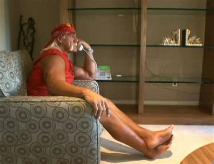 The Funniest Brooke Hogan Feet Tweets